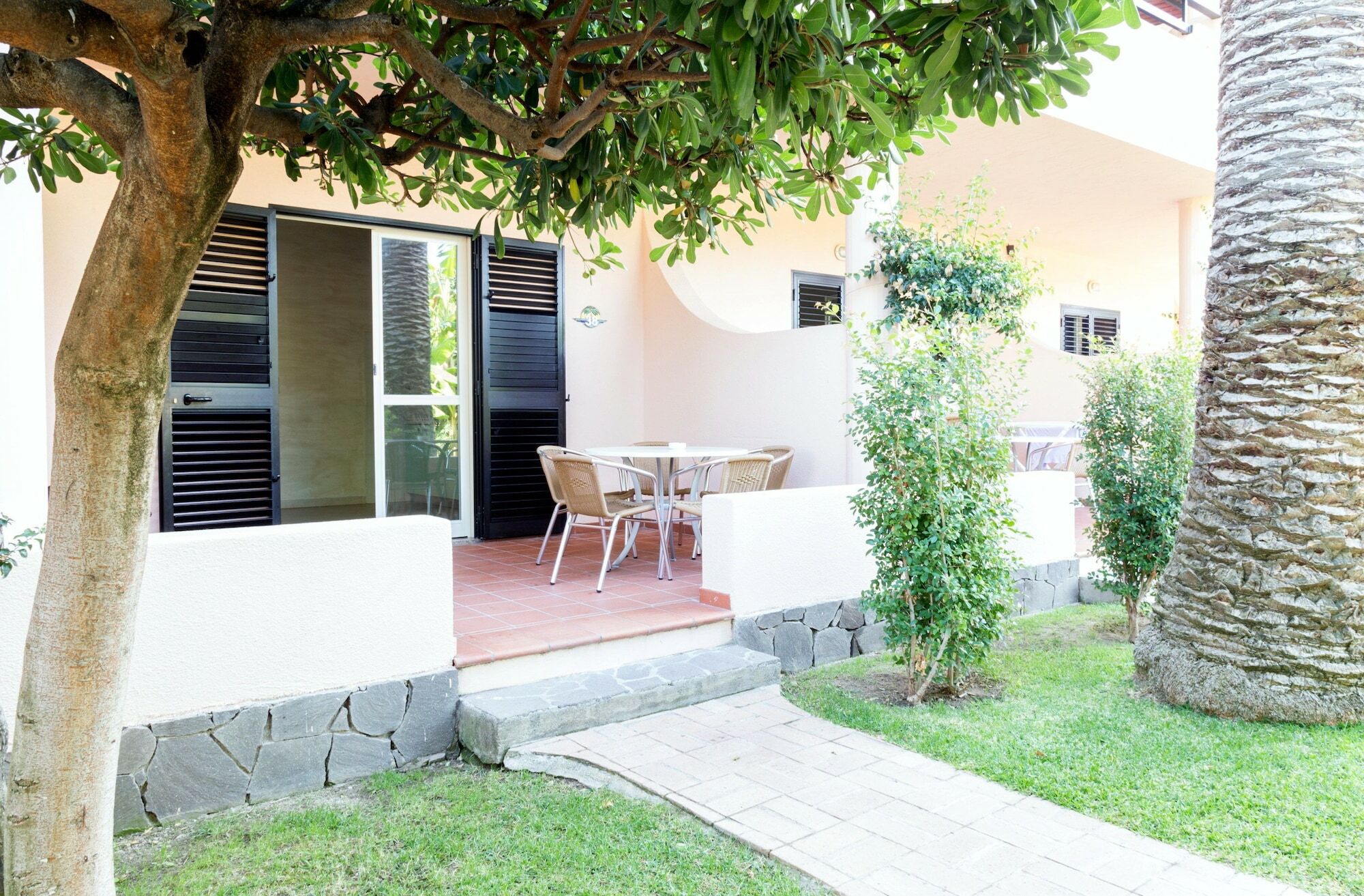 Hotel Villaggio Cala Di Volpe Capo Vaticano Ngoại thất bức ảnh